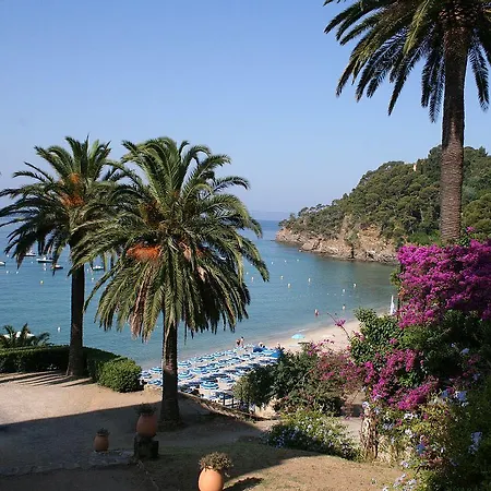 Les Iles D'or